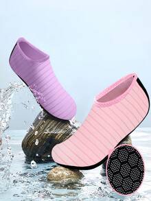 1 件男女通用速干水鞋，赤脚水袜，防滑游泳鞋，适合游泳、沙滩、瑜伽、露营，成人和青少年尺码，请订购大 2 个尺码，是海滩、泳池、划船、冲浪的必备品