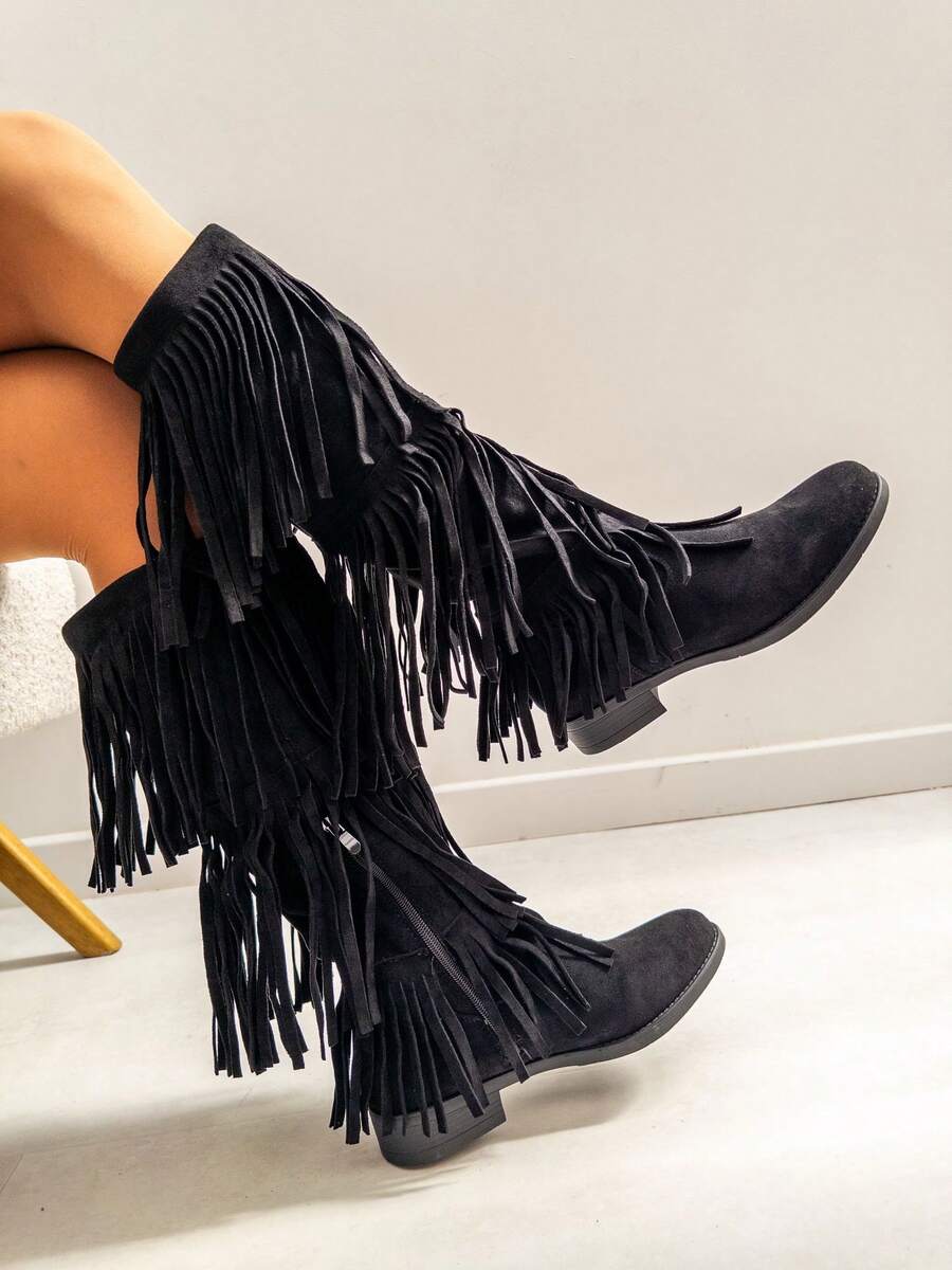 STYLEE FOOTWEAR SHOES FOR WOMEN Knee-High Boots With Layered Fringes, Modern And Bohemian Design Ideal For Autumn And Winter, Versatile Women's Footwear That Combines With Dresses, Skirts And Tight Pants, Perfect For Daily Use, Casual Events And Looks With Personality, Offering A Perfect Fit And Long-Lasting Comfort, A Current Style That Brings Movement And Distinction To Any Outfit. Estimated Delivery: 1-3 Business Days (Peninsula) - 黑色 - 查看 1