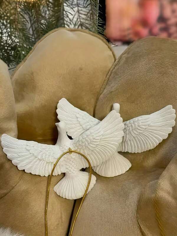 Christmas Decorations Resin Style Friendship Doves - Christmas Tree Ornament Set Of Two Doves - Best Gift For Someone Special Home Decor Room Decor Winter