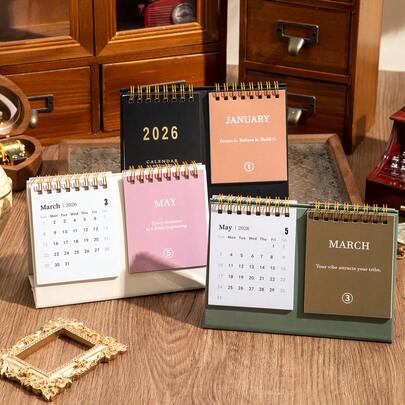 1 szt. – 2026 Mini kalendarz biurkowy z dwiema kolumnami, wszystkie w języku angielskim, dwie kolumny z motywującymi cytatami, trwała spiralna oprawa, artykuły biurowe i szkolne, akcesoria na biurko, planer dzienny, idealny prezent na Nowy Rok, Halloween, Boże Narodzenie, urodziny i inne święta