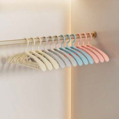 10/5 High-Quality Wide Shoulder Hangers, Multifunctional Anti Slip Hangers, Large Capacity Wide Shoulder Seamless Hangers, Stackable Storage, Rotatable, Suitable For Storing Clothes, Jackets, Down Jackets, Underwear, Essential For Families And Dormitories, And For Returning To School