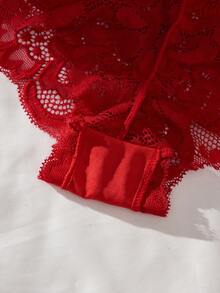 Rotes Spitzen-Lingerie-Set, klassischer Charme, Baddie-Look