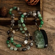 1pc 2025 New Bohemian Style Jewelry, Green & Black Natural Stone Beaded Handmade Knotted Long Necklace/Sweater Chain, Square Black & Green Agate Pendant, Women's Holiday Gift. Natural Stone Handmade, Shape & Color May Vary, Pattern & Color Placement Random
