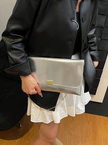 女士时尚简约百搭单肩斜跨信封包，纯色，大容量，适合购物、钱包、逛街、年轻女性、大学生、新婚夫妇、白领。非常适合办公室、大学、工作、商务、通勤、户外活动、旅行和野餐 - 銀色 - 查看 7