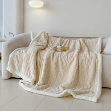 1 pieza Manta reversible para cama y sofá - Manta acolchada con patrón geométrico de diamantes para todas las estaciones, lavable a máquina, manta suave y negra para cama, sofá o decoración del hogar, manta para sofá, artículo de confort versátil, patrón texturizado, textil de alta calidad