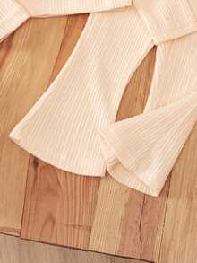 Conjunto de niña con tela de punto texturizada transparente con flores 3D en unicolor lindo - Albaricoque - Ver 5