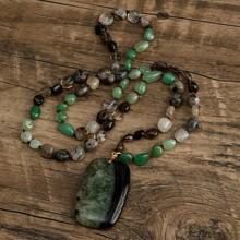 1pc 2025 New Bohemian Style Jewelry, Green & Black Natural Stone Beaded Handmade Knotted Long Necklace/Sweater Chain, Square Black & Green Agate Pendant, Women's Holiday Gift. Natural Stone Handmade, Shape & Color May Vary, Pattern & Color Placement Random