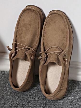 2025 Sommar Nya europeiska och amerikanska runda tå platta metallspänne casual loafers, höstens nya platta casual skor, slip-on bekväma loafers för kvinnor