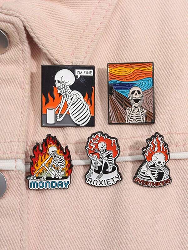 1pc Halloween Burning Skull Cartoon Style Metal Badge Brooch - Perfect Gift