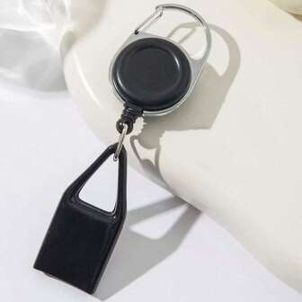 1pc Men's Creative Extendable Anti-Lost Lighters Holder Keychain, Black Retractable Clip Keyring