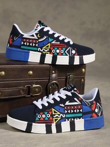 Zapatos casuales de skateboard para mujer, con estampado geométrico en contraste negro y azul, cómodos, versátiles, de punta redonda, con cordones, para deportes al aire libre y senderismo, unisex - Azul negro - Ver 4