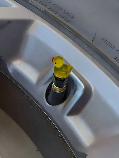 2/4pcs Cute Glowing Yellow Duck Tire Valve Caps - Made Of Aluminum Alloy And Resin, Suitable For Cars, Bicycles, Trucks And Motorcycles. The Cute Yellow Duck Design And Luminous Function Make It A Perfect Holiday Gift