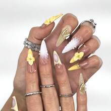 10 PCS Handmade 2025 Press - On Nails | SunnyButterfly Acrylic Nail Art With Yellow - Pink Hues And Pearl Details - 黃色 - 查看 2