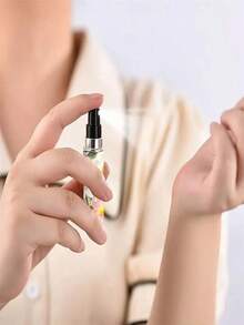 1/5 Pcs Butterfly And Flower 3D Print Perfume Bottles, Refillable Mini Cosmetic Bottles, Bottom-Fill Spray Bottles, Perfume Hydrosol Containers, Multi-Color, Birthday Gifts For Family And Friends, Holiday Gifts, Portable Travel Bottles, 5 Ml