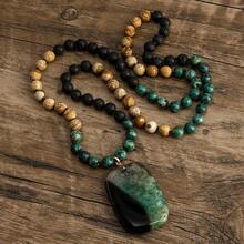 1pc 2025 New Bohemian Style Jewelry, Green & Black Natural Stone Beaded Handmade Knotted Long Necklace/Sweater Chain, Square Black & Green Agate Pendant, Women's Holiday Gift. Natural Stone Handmade, Shape & Color May Vary, Pattern & Color Placement Random