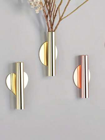 1pc Round Heart-Shaped Wall Hanging Flower Vase, Indoor Courtyard Decor, Metal Wall Decor, Living Room Ornament, Artificial Flower Holder