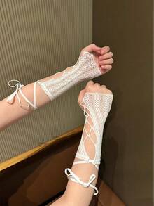 1 Pair Women Elastic Crossed Solid Color Fishnet Bandage Short Sleeves Gloves With Exposed Fingers For Party Outfit Halloweeny2k Valentine's Day Valentines - 黑色 - 查看 8