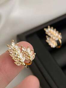 1pc Women's Copper Plated Zirconia Crystal Wheat Design Necklace, Elegant For Commuting Or Daily Wear, Enhances Visibility And Luxury