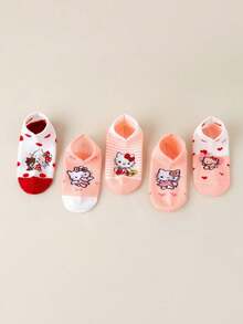 5 pares de calcetines tipo tobillero para niños con estampado de Hello Kitty de Sanrio, en esquema de color rosa y blanco con detalles de corazón rojo y moño, con adorables estampados de Hello Kitty en diferentes atuendos, hechos de material suave y transpirable que asegura un uso cómodo y una elasticidad suave, en un estilo de dibujos animados dulce, perfectos para atuendos escolares diarios, regalos de cumpleaños, juegos casuales