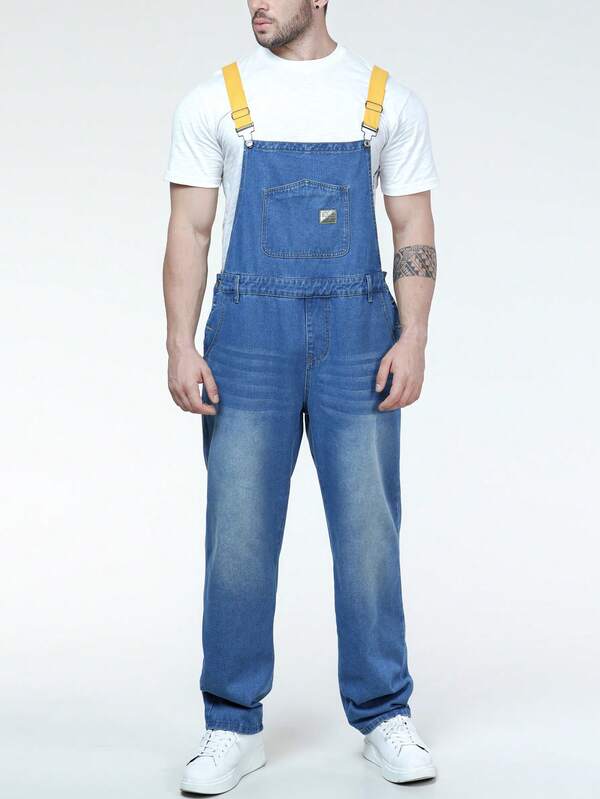بذلة جينز كبيرة الحجم للرجال بحمالات غير مطاطية وتباين لون مغسول بشكل شارب القطة