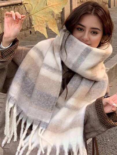 1pc Small Plaid Scarf, Soft & Warm For Autumn/Winter Women Winter Scarves
