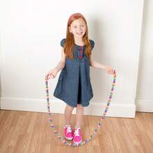 Made By Me Telar Manualidades Premium - Kit Tejido 378 Lazos - Set Completo Tejer - Juguete Creativoíris - Regalo Infantil - Recambio de telar - Ver 5