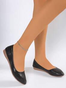 Mocasines de punta puntiaguda para mujer de otoño/invierno, nuevos zapatos náuticos casuales de slip-on, suela blanda cómoda y versátil de talla grande, adecuados para el uso en la oficina en todas las estaciones - Negro - Ver 6