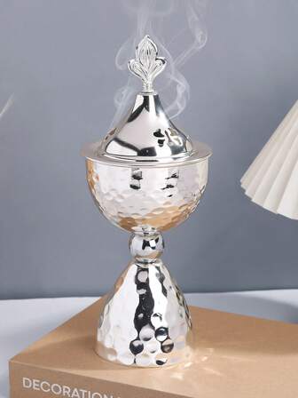 1Pc/Set A Simple And Elegant Wrought Iron Incense Burner. With Lid, Aromatherapy Burner, Decorations, Bakhoor Burner/Incense Holder, Home Perfume, Home Decor. It Is Suitable For Room Decor/Home Decor/Table Decor, Living Rooms (As Centerpieces), Offices, Yoga Venues, And Parties To Create An Elegant Atmosphere.