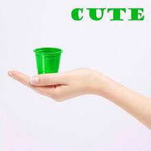100 unidades de 2 onzas Minivaso de chupito verde desechable de plástico para fiestas, bodas y eventos, paquete a granel - Verde - Ver 3
