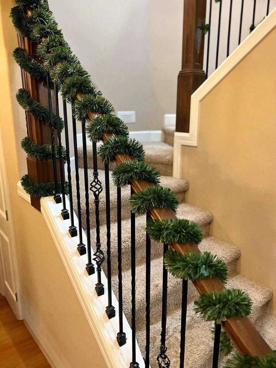 1 Roll Of Christmas Leather Strips, Green Vine Christmas Wreaths, Wedding Decorations, The Most Suitable As Gifts, Christmas Decoration Wool Strips, Event Scene Decoration And Decoration Items, Christmas Wool Strips - Multicolor - View 1