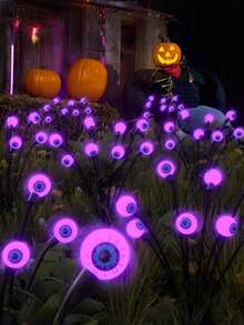 Solar Powered Eyeball Ground Stake Light - Green/Purple Lighting, Spooky Eyeball, Solar Powered With Flickering Twisting Firefly Effect, Waterproof IP44, Outdoor Pathway Light For Halloween Decor, Undetachable Photovoltaic Module, Suitable For Garden, Yard And Lawn LED Outdoor Decorative Lighting, Solar Path Lighting, Creepy Atmosphere Decoration!