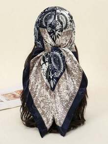 1PC Women's Red & White Paisley Printed Bandana, 90CM Large Satin Square Scarf, Silk-Feel Hair Wrap, Stylish Headscarf For Women, Elegant Hair Accessory For Casual & Formal Wear - 藍色和白色 - 查看 3