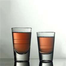 Bicchiere da liquore di lusso da 15ml/30ml/80ml/120ml, bicchiere da vino con fondo spesso e raffinato, tazza di vodka trasparente, bicchiere da vino di alta qualità per bar e uso internazionale