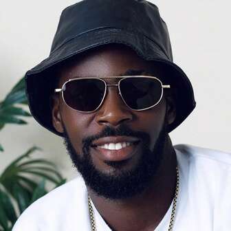 1pc Unisex Retro Oval Metal Frame Decorative Glasses, Minimalist & Versatile Design