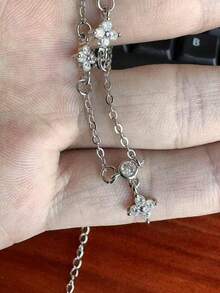 1 件 Znice 幸运四叶花方晶锆石简约四叶草吊坠项链，适合日常佩戴，适合女性、情人节、母亲节的礼物 - 款式2 - 查看 4