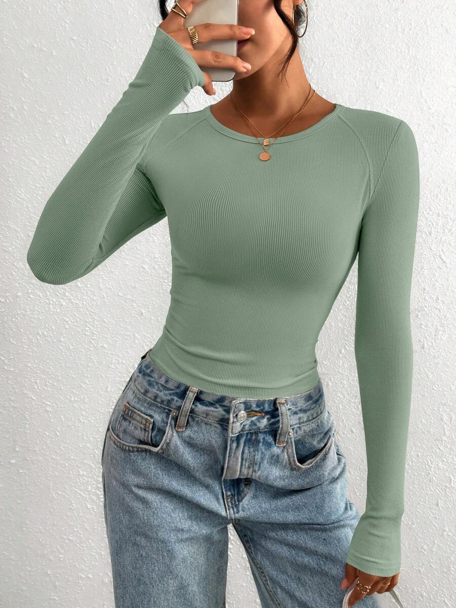 PRETTYGARDEN Women Spring And Fall Long Sleeve Shirts Clothes Cute Going Out Tops Ribbed Tight Fitted Plain Basic Tee Tshirts Vacation Outfits For Women - 灰綠色 - 查看 1