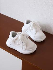 1 par de zapatillas casuales blancas de suela blanda para niños, cómodas para niños y niñas