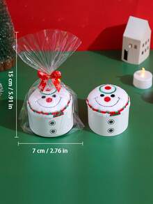 1pc Christmas Cake Shaped Towel, Christmas Hand Towel, Christmas Decoration Red Santa Claus New Year Gift, Christmas Pattern Design Christmas Towel Gift Set, Seasonal Kitchen And Table Decoration Napkins/Towels, Home Decoration Shower Towels For Beaty Salon, Hotel Sports,Home Essentials, Towel, Skin Care