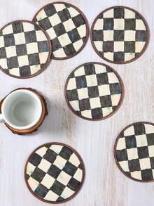 6pcs Black White Wooden Coasters, Black White Checkered Pattern Absorbent Coasters Set Coffee Coaster, Tea Coffee Table Dining Table Desk Heat-Resistant Coasters Insulated Pads, Living Room Bedroom Office Tea Room Desktop Protection, Suitable For All Kinds Of Cups, Desktop Decoration, Home Restaurant Tea Coffee Bar Decoration