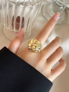 jealous young 1pc Sparkling Heart-Shaped Floral Faux Diamond Ring, Elegant Shiny Open Ring, Suitable For Women's Daily Wear, Engagement, Party And Other Occasions - Yellow Gold - View 2