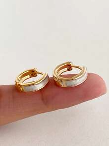 1 Pair Minimalist Petite Luxurious Everyday Versatile Geometric Fashion Copper Hoop Earrings For Women - White - View 5