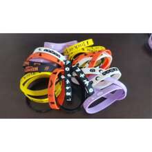 3pcs/5pcs/10pcs Halloween Silicone Wristbands, Trick Or Treat Pumpkin Rubber Bracelets, Waterproof Halloween Party Favors, Random Delivery