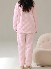 Cute Striped Fluffy Pajamas - Bear Pattern Comfortable Wool Flannel Thickened Warm Fluffy Pajama Set - Women's Polyester Sleepwear Top And Pants, Suitable For New Year - Long Sleeve Round Neck Top & Pants Homewear 2-Piece Set, Fall Winter Clothes, Cozy