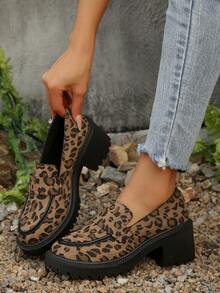 女士高跟鞋 女士粗跟方头鞋 女士圆头鞋 女士通勤鞋 女士豹纹高跟鞋 女士厚底乐福鞋 棕色豹纹女士高跟鞋 - 棕色 - 查看 4