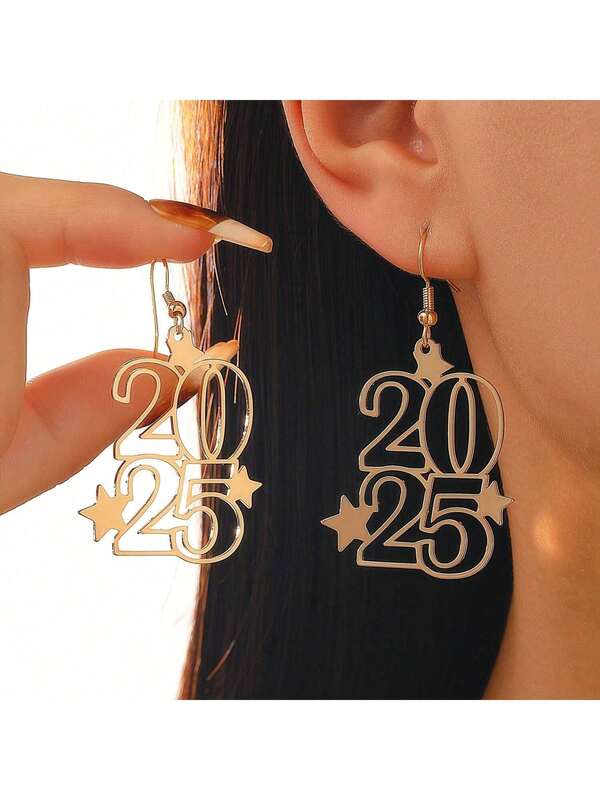 Sanrio 2pcs Unique Fashion Heart & Square Stud Earrings, Asymmetrical Moon Earrings, Elegant Earrings, Random Delivery