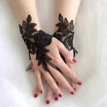 [Fingerless Lace Gloves For Wedding] Elegant Lace Bridal Gloves - Handcrafted, Fingerless Design For Wedding & Party Dresses, Polyester, Stretch Fit