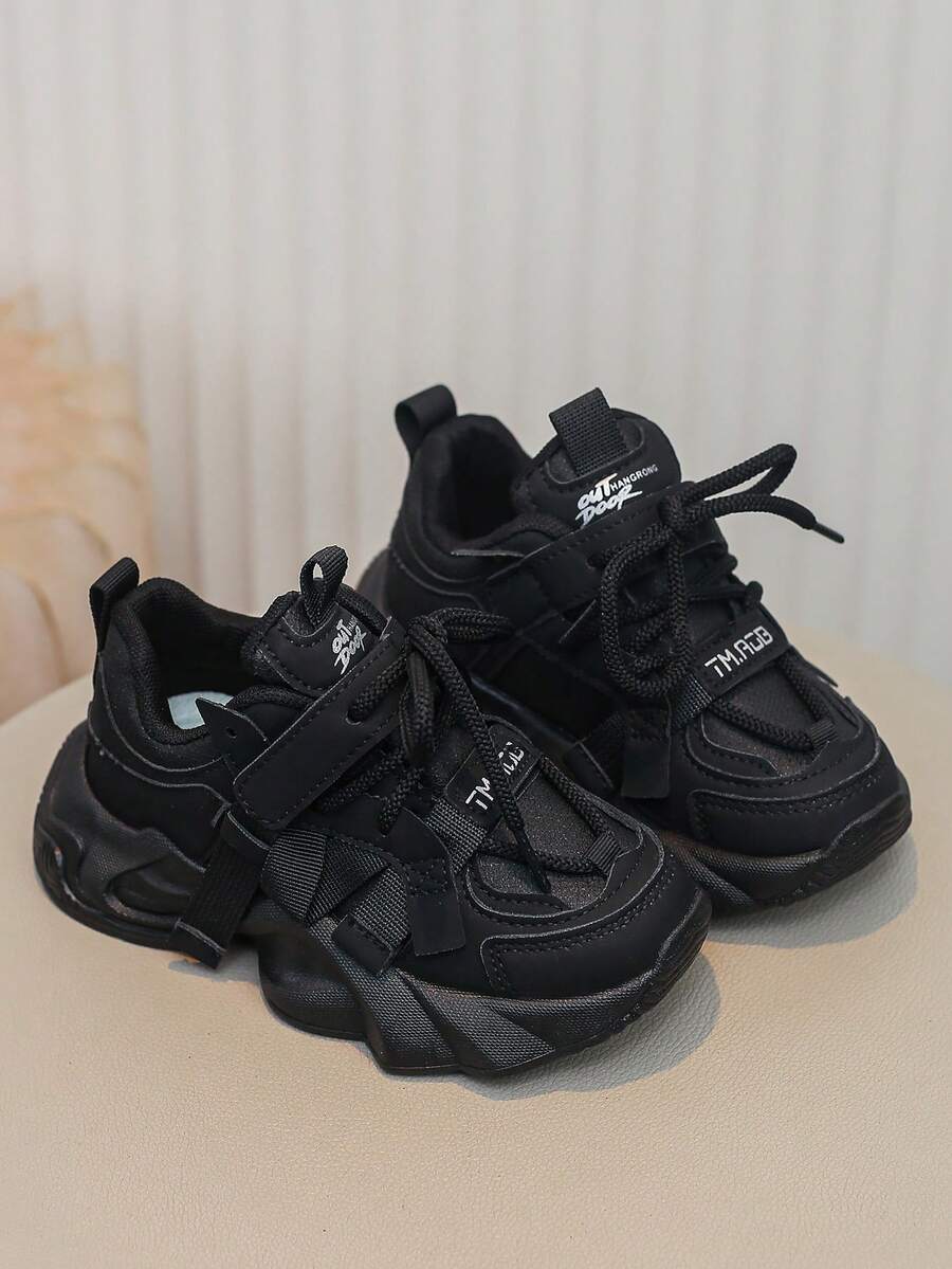 儿童透气网眼运动鞋，新款秋/春时尚休闲运动鞋，男孩和女孩跑步鞋 - 黑色 - 查看 1