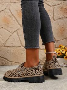 1 Pair Women's Leopard Print Casual Outdoor Sexy Party Wedding Fashion Vacation Preppy College Party Fabric Buckle Platform Wedge Shoes, Suitable For Outdoor, Home, Office, Party, College, Vacation, All Seasons