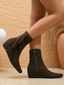 Women's Retro Suede Solid Color Chunky Heel Mid-Calf Boots, Pointed Toe Side Zipper Slip-On Comfortable Versatile Western Style Boots For Autumn/Winter Daily & Party - Brown - View 5