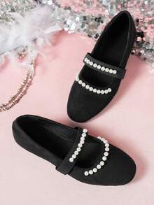 qishangda [Qishangda] Round Toe Pearl Decor One-Strap Flat Mary Jane Shoes, Plus Size